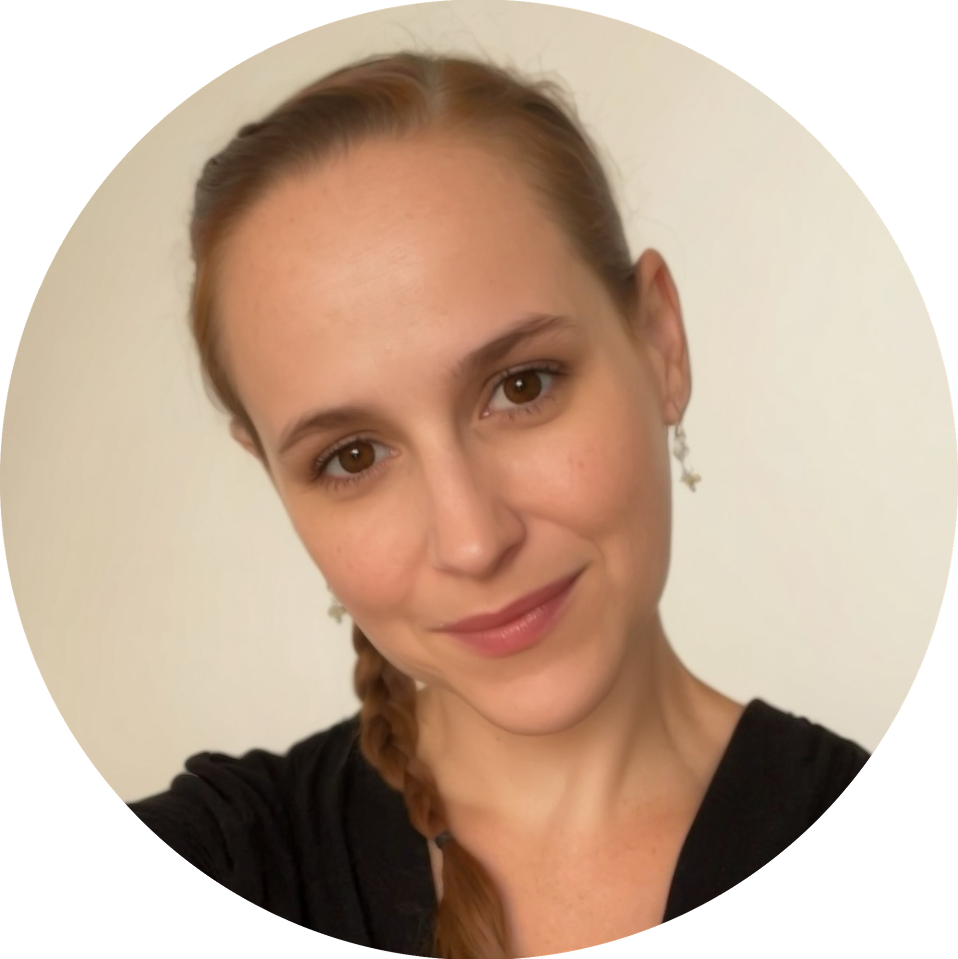 Joelle Muller Headshot